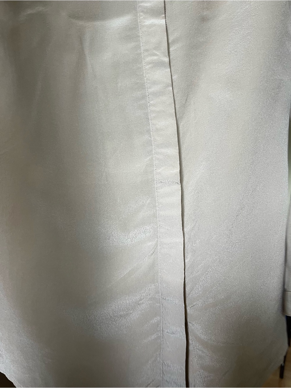 Uniqlo 100% Silk Long Sleeve Button-Front Shirt - Beige Classic preppy s - Picture 8 of 8